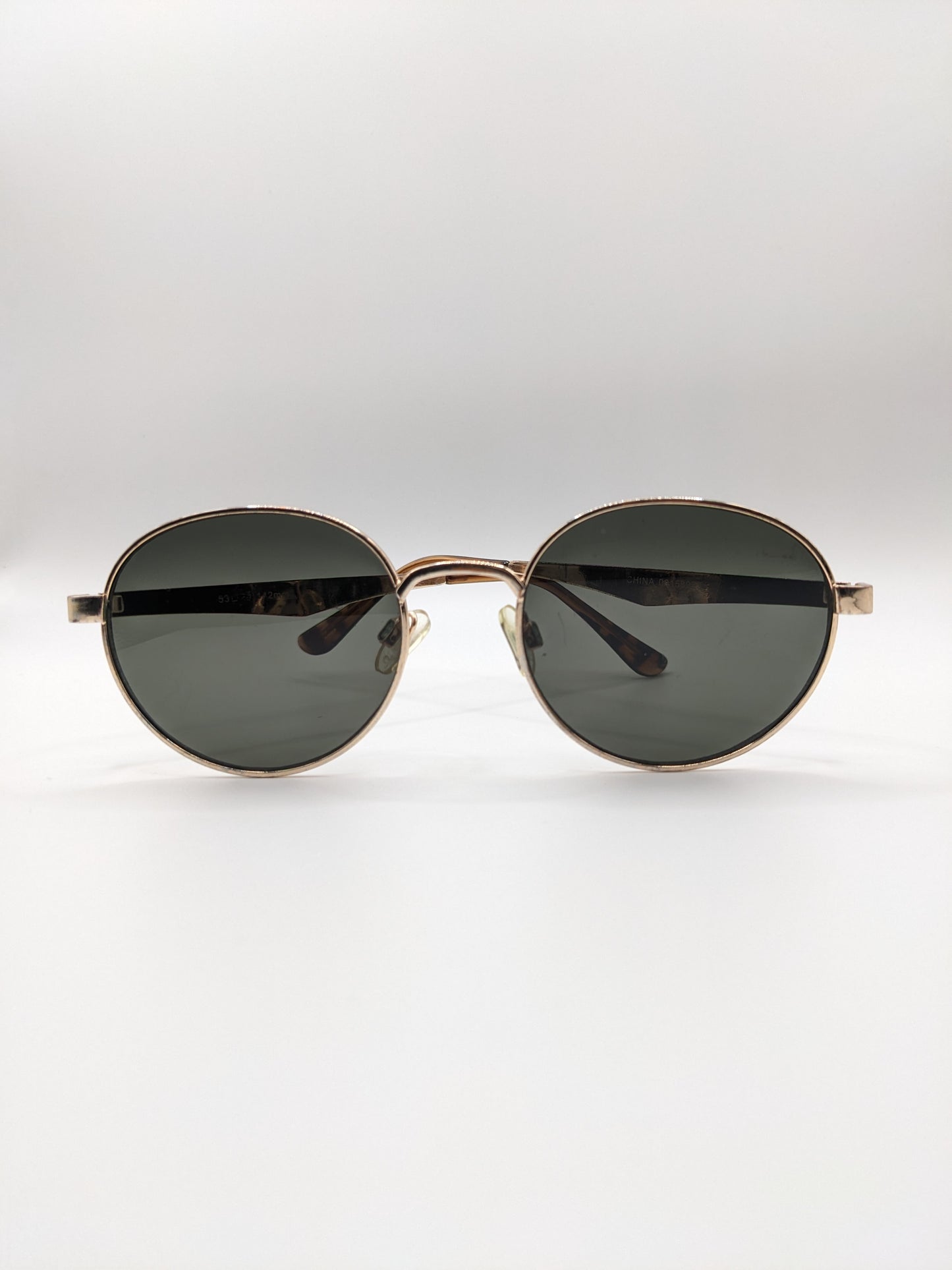 Round sunglasses