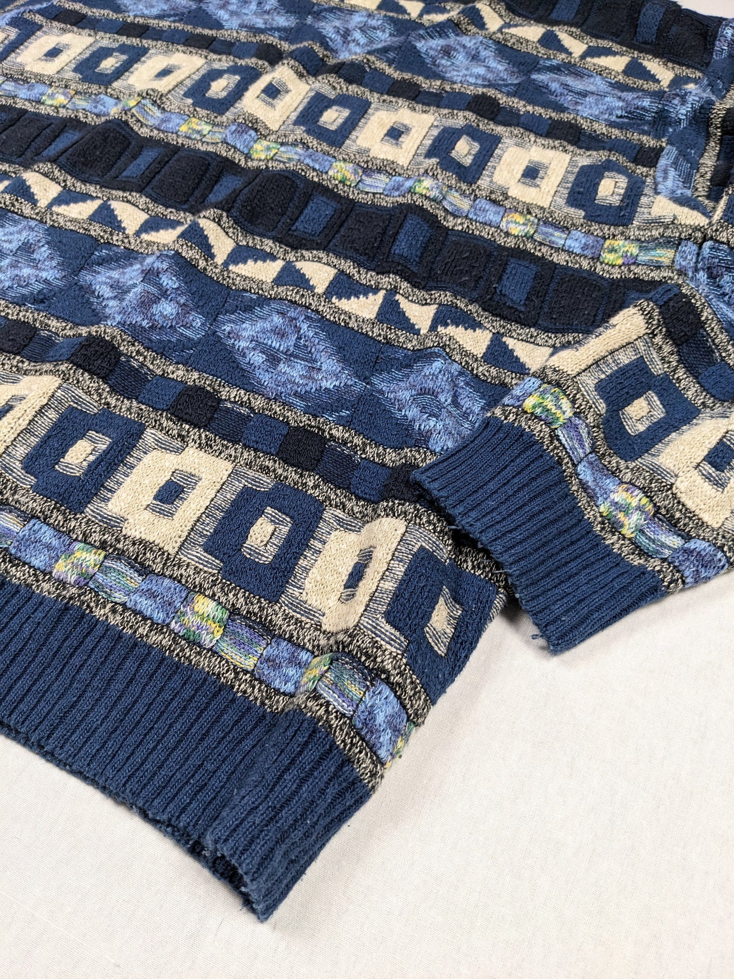Vintage knit sweater