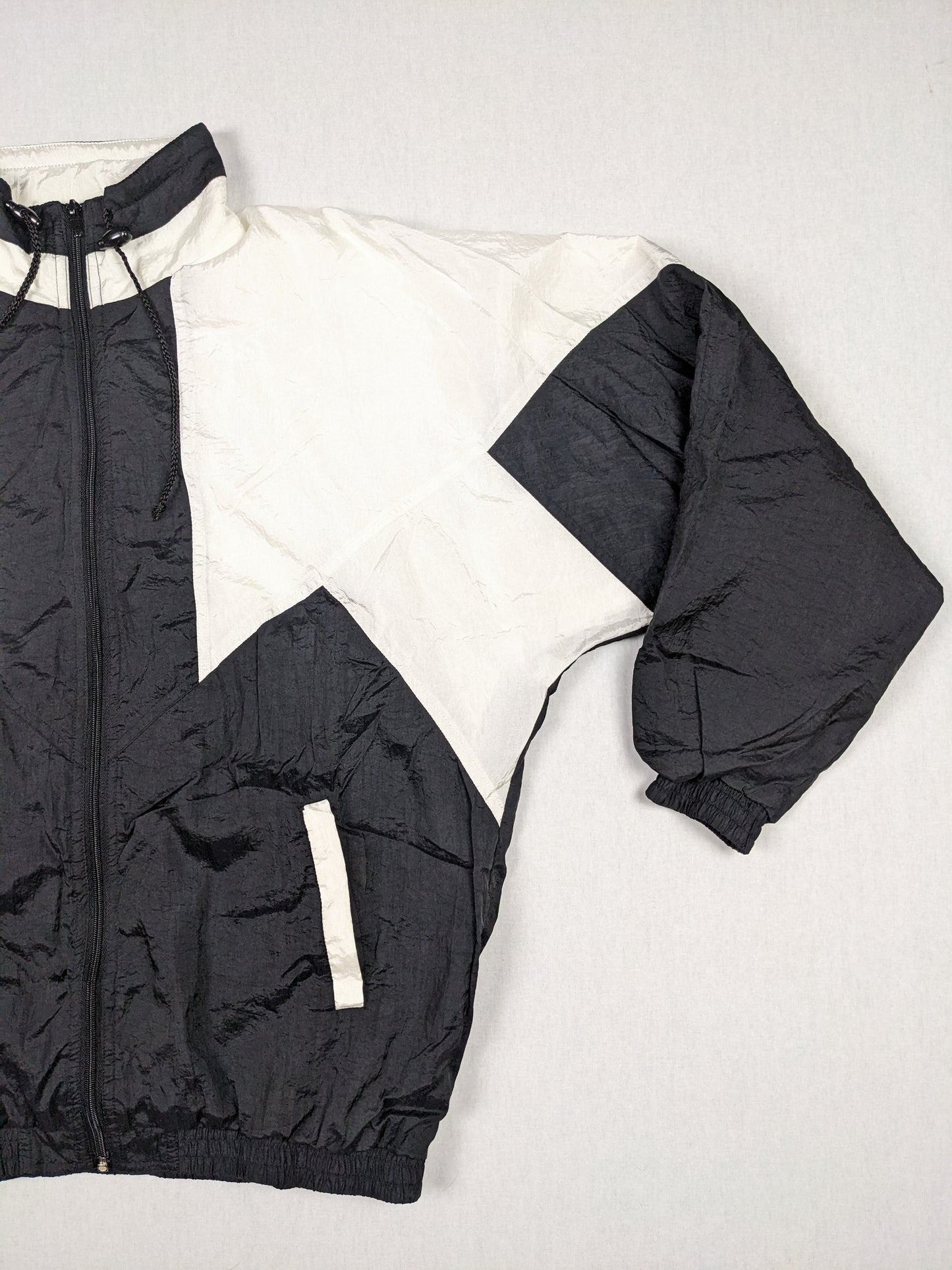Vintage windbreaker