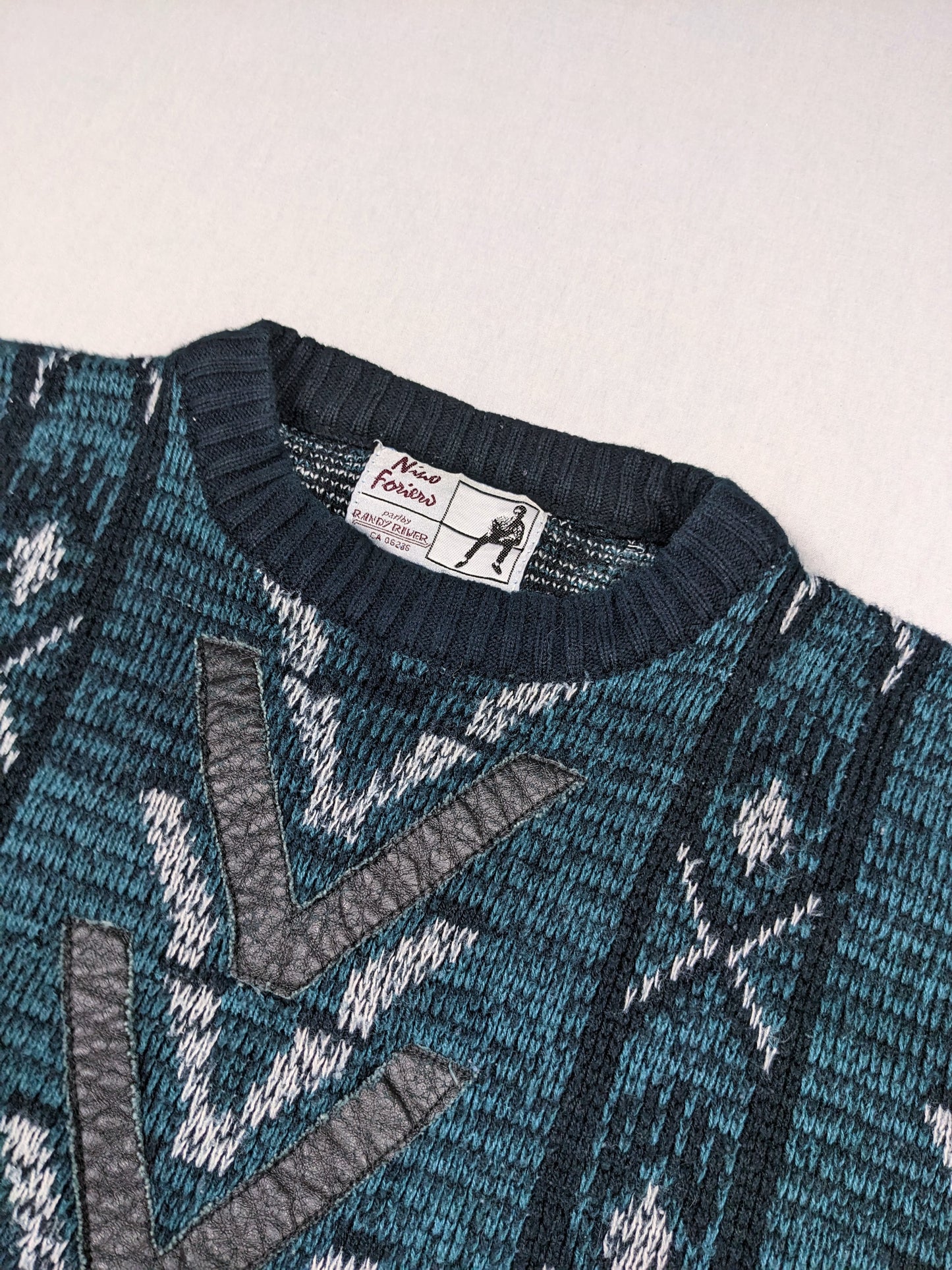 Vintage knit sweater