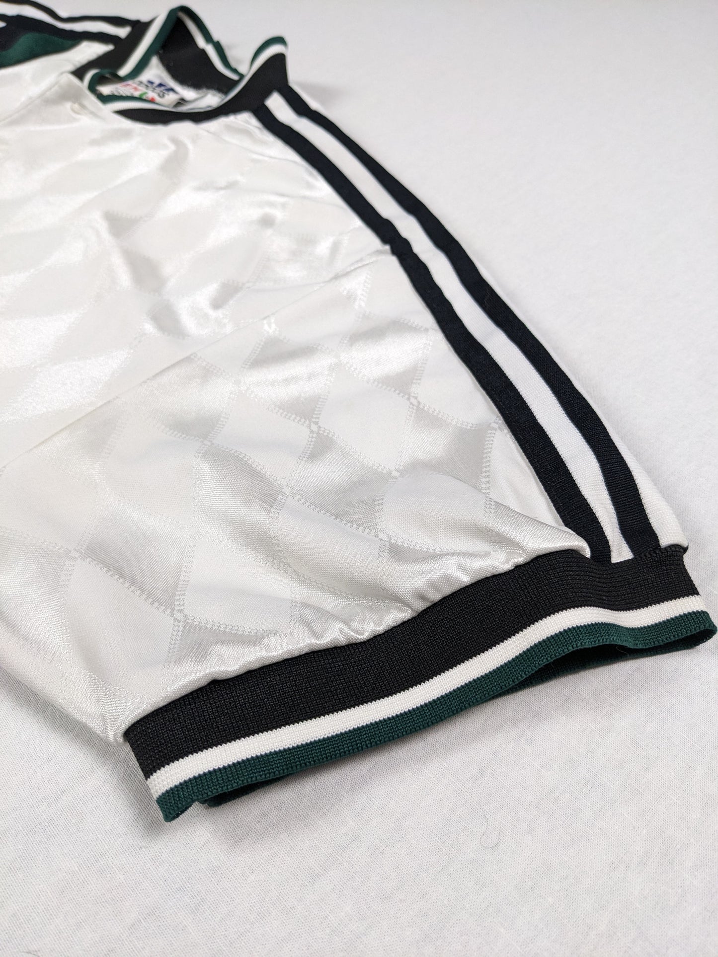 Athletic t shirt