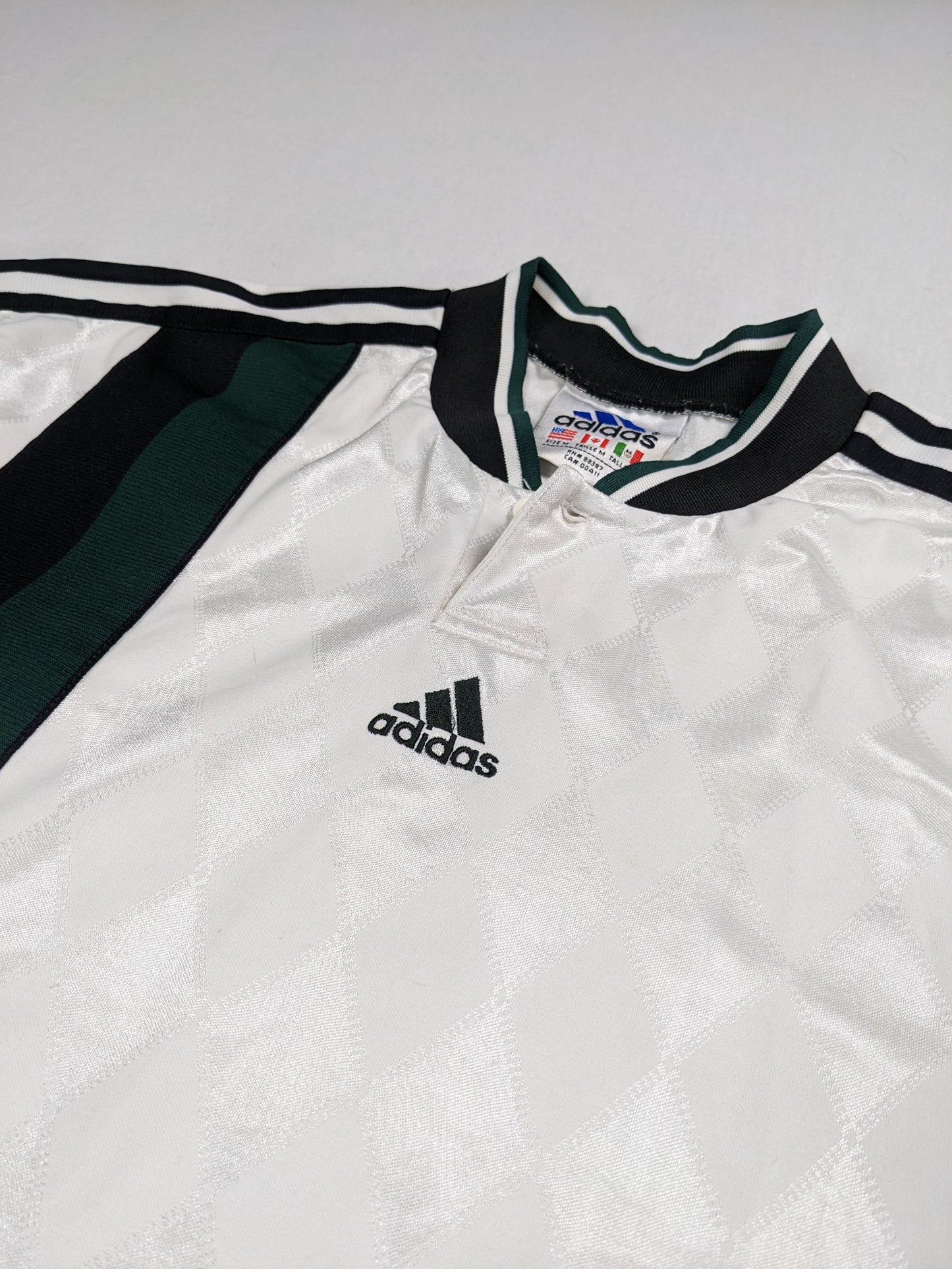 Athletic t shirt
