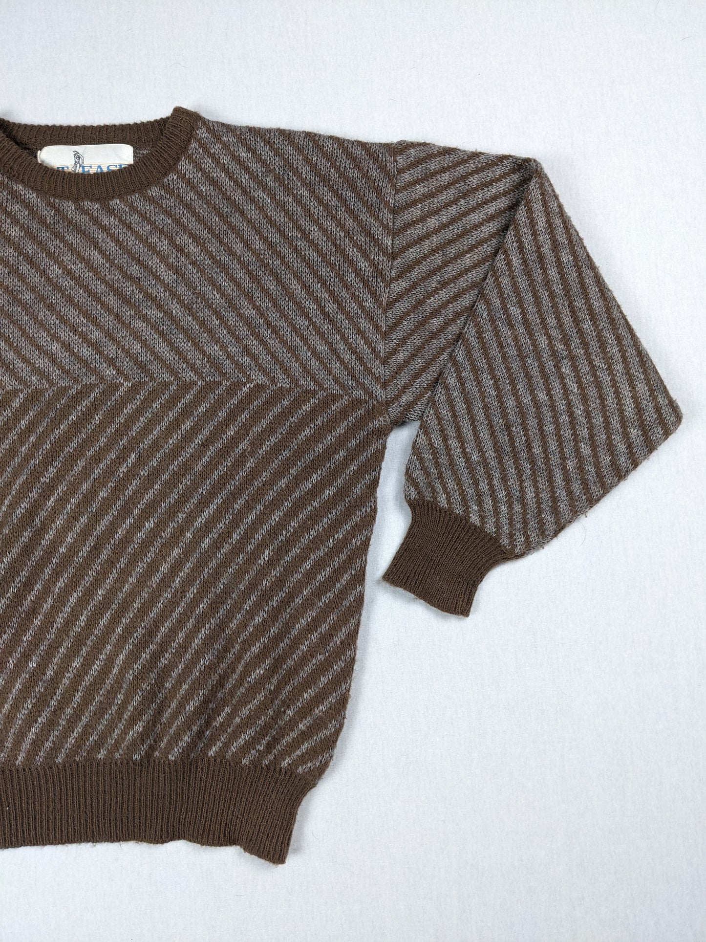 Vintage knit sweater