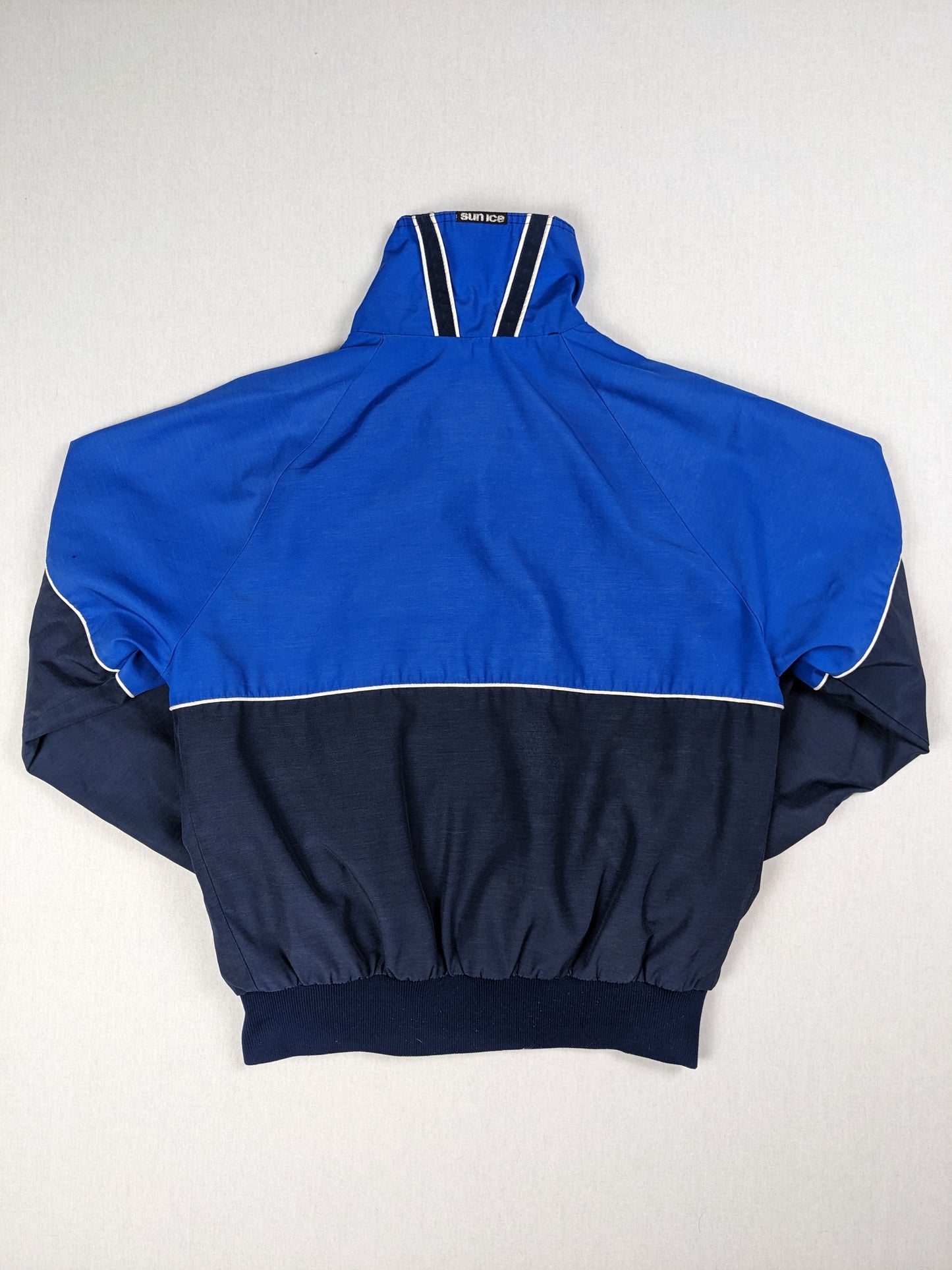 Vintage 80s windbreaker