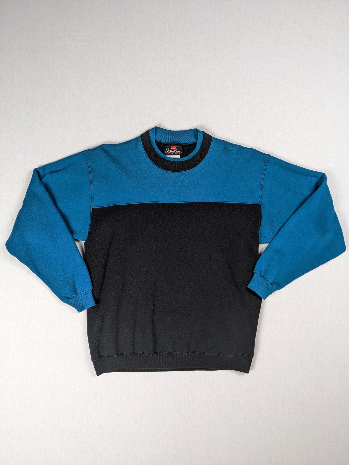 Vintage crewneck sweater
