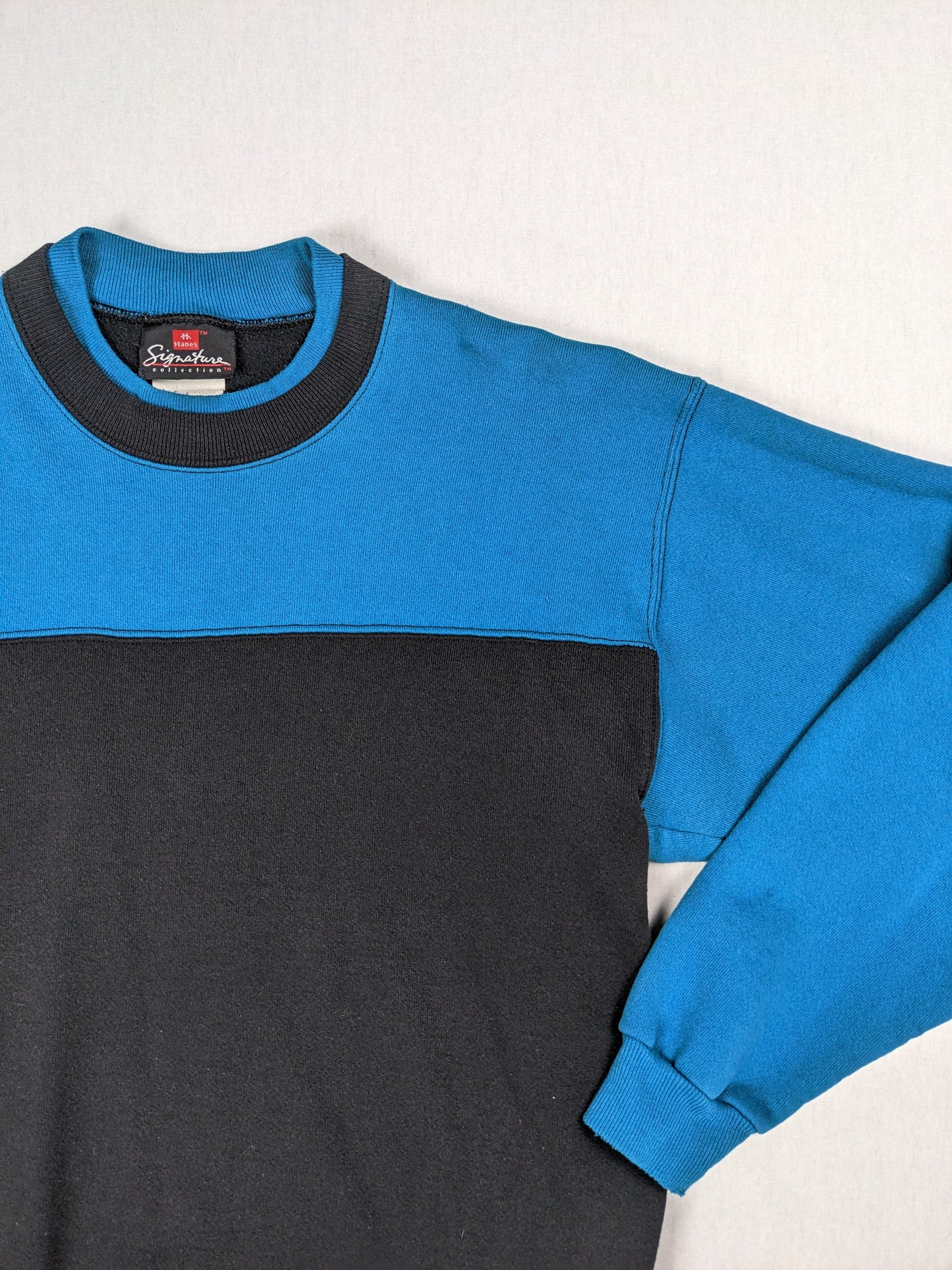 Vintage crewneck sweater