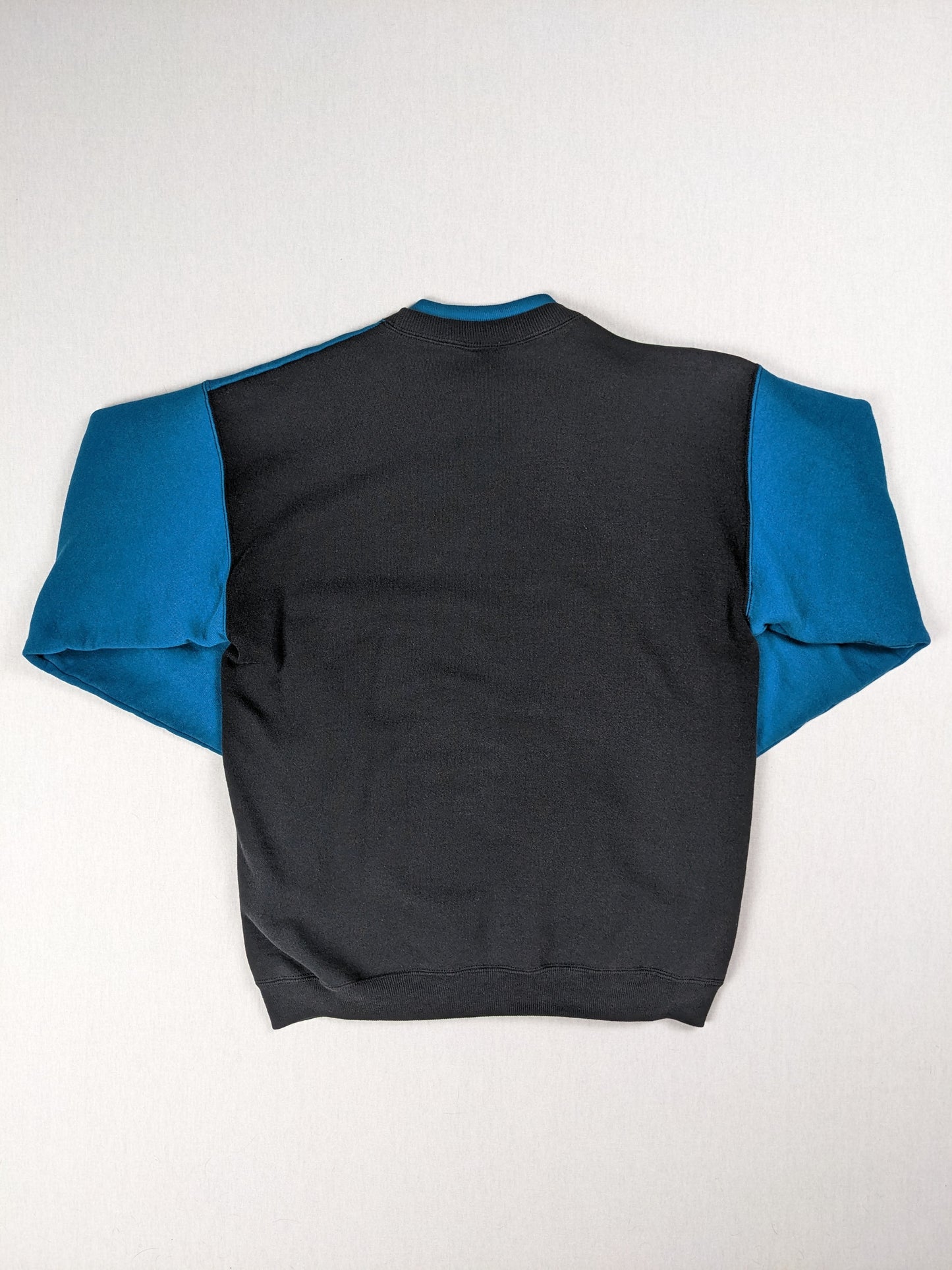 Vintage crewneck sweater