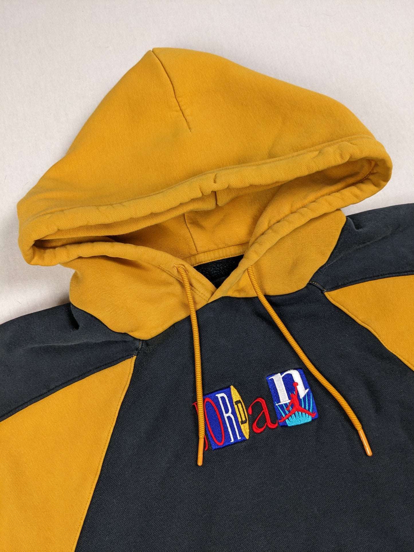 Retro 9 flight nostalgia hoodie